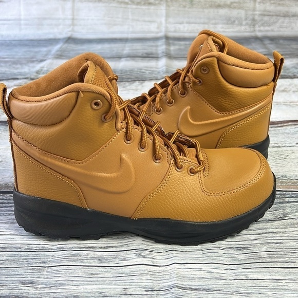 Nike Manoa LTR Wheat/Wheat-Black Size 6Y (GS)  ( BQ5372-700 ) - Picture 6 of 9